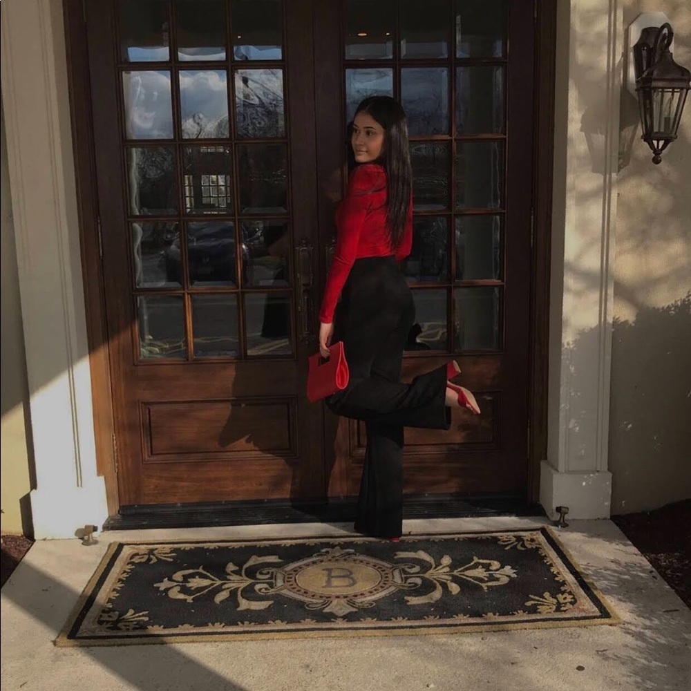 Meet your Posher, Nayeli